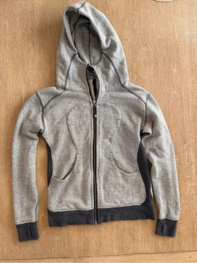 Lululemon Hoodie Gray Black Full Zip Jacket Size 6